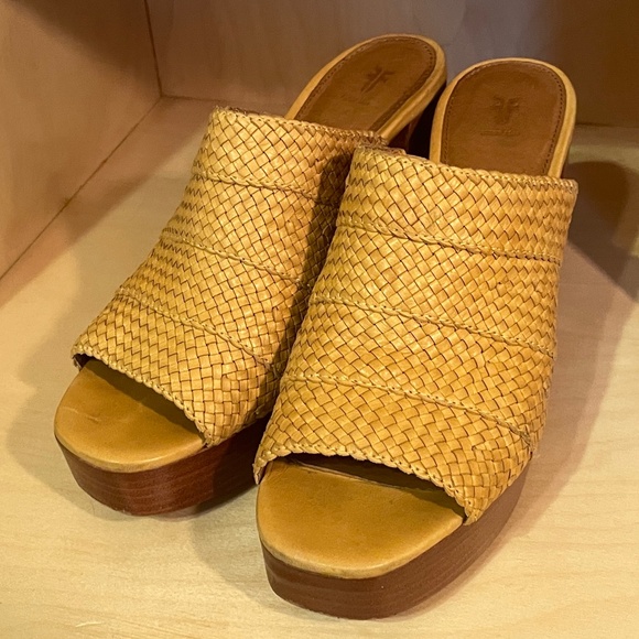 Frye Katie Woven Platform Mule - Size 9 - Picture 5 of 11
